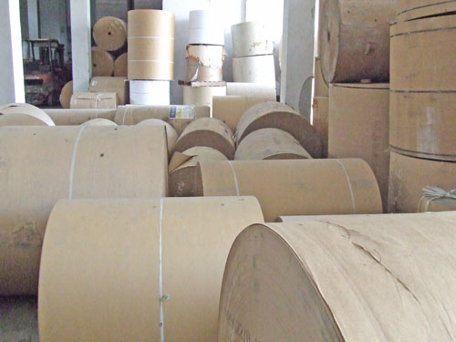 牛皮纸厂浅谈长纤维牛皮纸和短纤维牛皮纸的区别和应用领域？